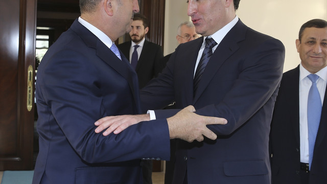 Bakan Çavuşoğlu, IKBY Başbakanı Barzani ile görüştü