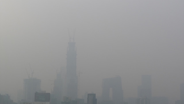 Çin'de hava kirliliğinde sarı alarm verildi
