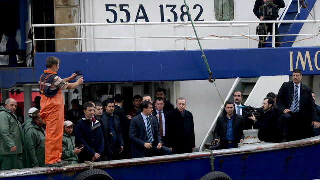 Cumhurbaşkanı Erdoğan, balıkçılarla ava çıktı