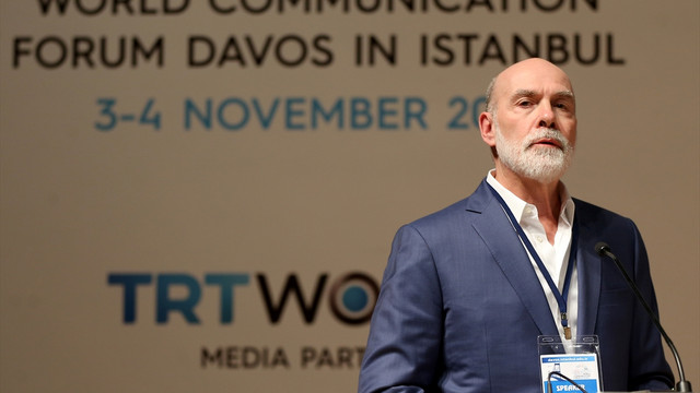 Davos İletişim Forumu başladı