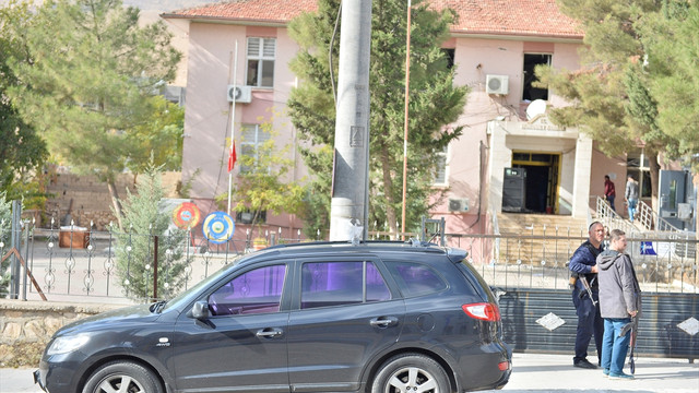 Derik Kaymakamlığına terör saldırısı