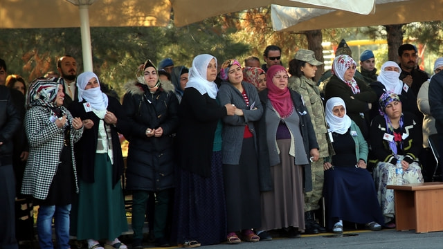 Diyarbakırda şehit güvenlik korucusu için tören