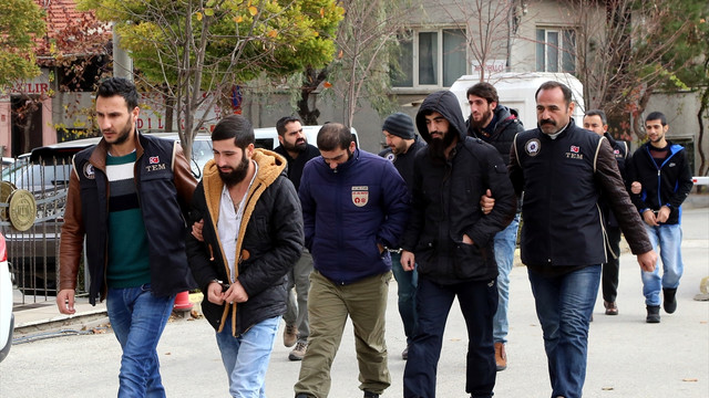 Eskişehirde El Nusra terör operasyonu: 5 gözaltı