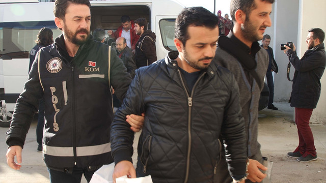 FETÖnün mali yapılanmasına yönelik operasyon: 40 gözaltı