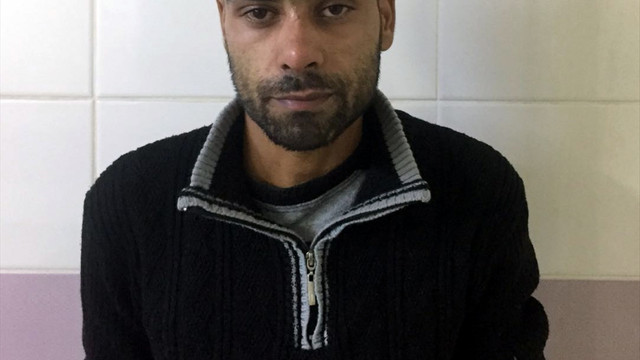 Göçmen kaçakçısı polisi yaralayıp kaçmak istedi