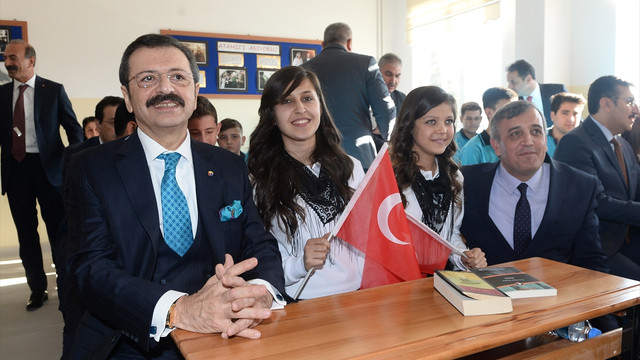 Gümrük ve Ticaret Bakanı Tüfenkci Uşak'ta: