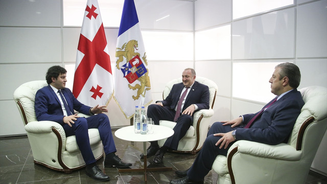 Gürcistan'da yeni parlamento toplandı