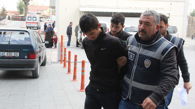 Hırsızlık zanlılarını güvenlik kamerası yakalattı