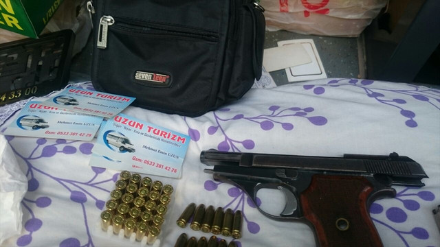 İfade vermeye gitmeyen HDP'lilere operasyon