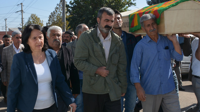 İfadeye vermeye gitmeyen HDP'lilere operasyon