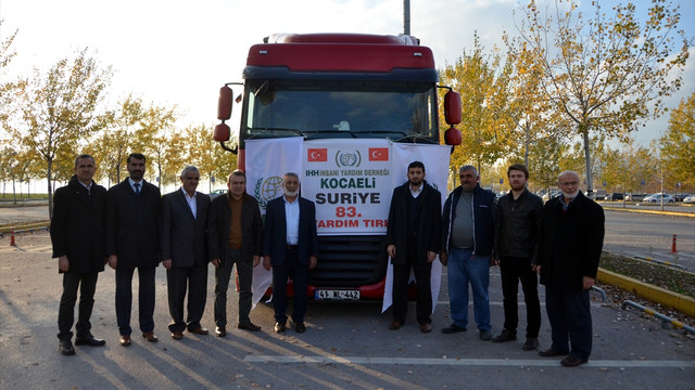 İHH Kocaeli'den Suriye'ye 83. yardım tırı