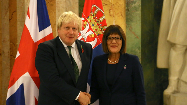 İngiltere Dışişleri Bakanı Johnson, Sırbistan'da