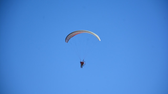 İranlılar, Bitlis semalarında turladı