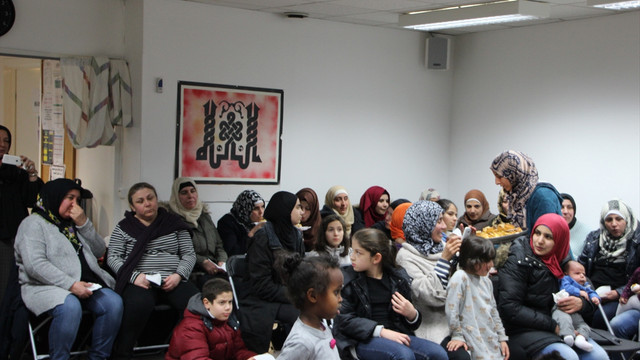 İsveç İslam Federasyonundan Suriyeli sığınmacılara yardım