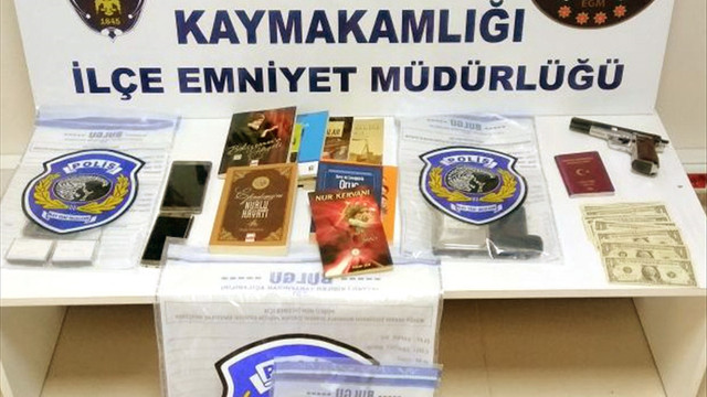 İzmir'de FETÖ/PDY operasyonu