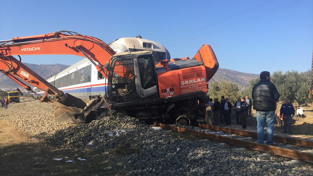 İzmir'de tren kazası