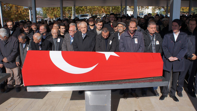 İzmir'deki silahlı kavga