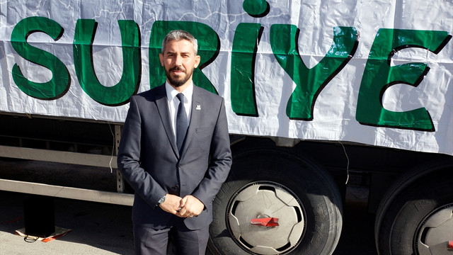 İzmir'den Suriye'ye yardım tırı