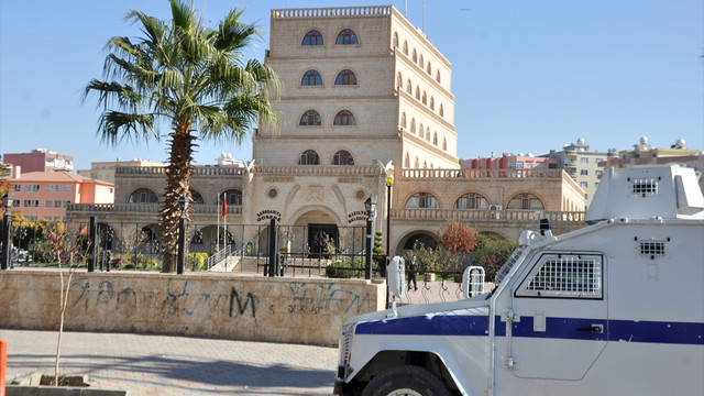 Kızıltepe Belediye Başkanı İsmail Ası gözaltına alındı