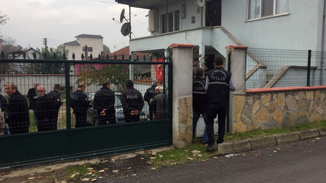 Komşusu tarafından evinde ölü bulundu