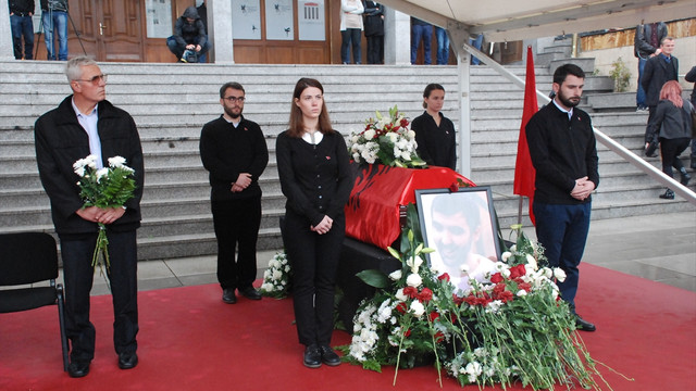 Kosova'da Adalet Yürüyüşü