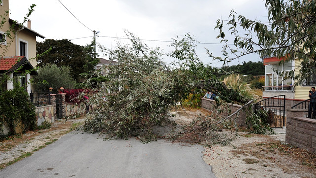 Kuzey Ege'de fırtına