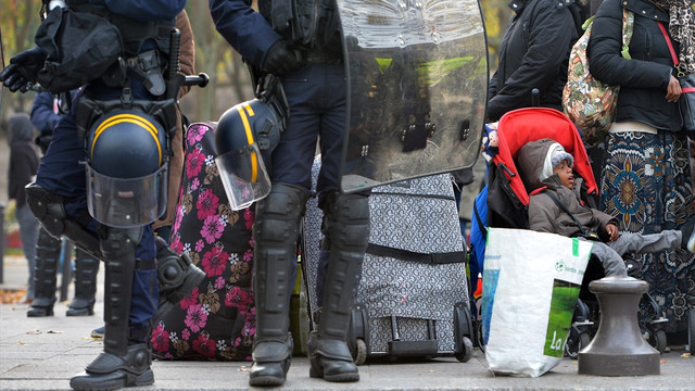 Paris'teki sığınmacı kampı tahliye edildi