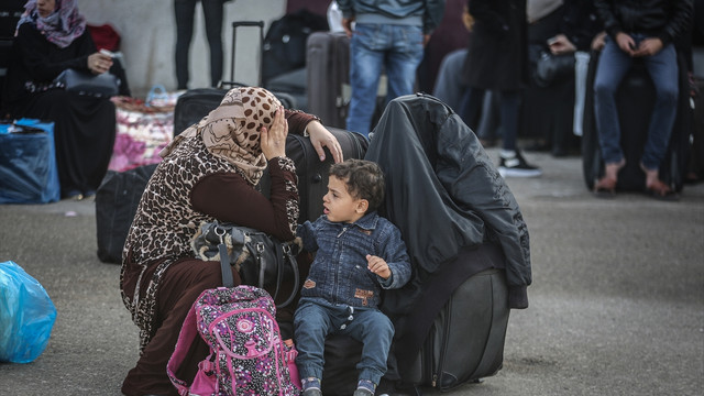 Refah Sınır Kapısı açıldı