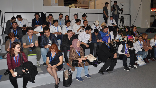 Şefler mutfak olimpiyatları için yarıştı