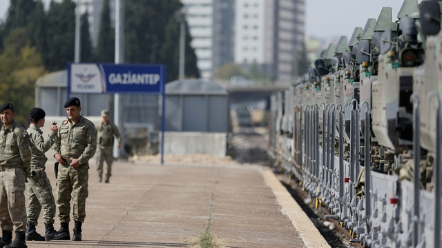 Sınıra zırhlı araç takviyesi