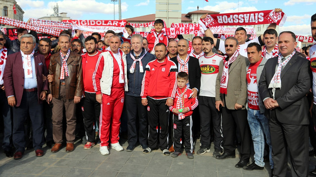 Sivasspor'a destek yürüyüşü