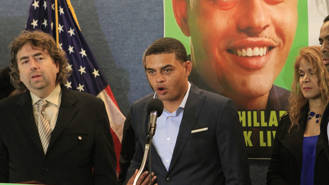 Siyahi genç, Bill Clinton'un babası olduğunu iddia etti