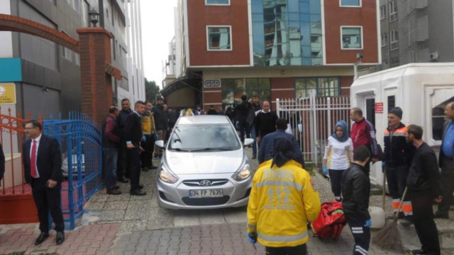 Maltepede patlama; 3 yaralı