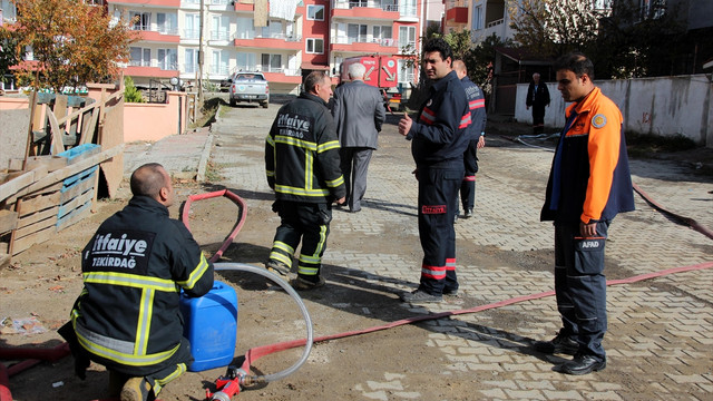 Tekirdağ'da su kuyusundan doğalgaz çıktı