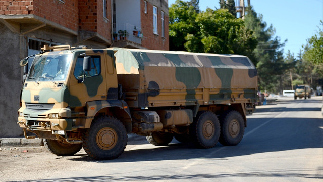 Suriye sınırına askeri sevkıyat