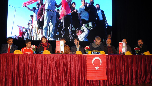 Taksiciler 15 Temmuz şehitlerini andı