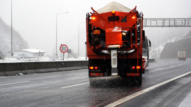 Bolu Dağı'ndaki kar yağışı