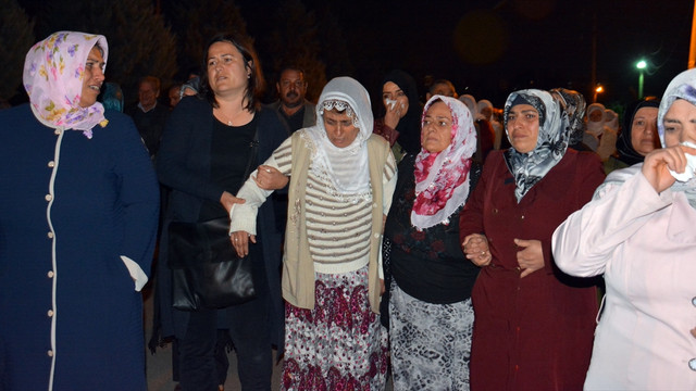 Terör kurbanı genç kız toprağa verildi