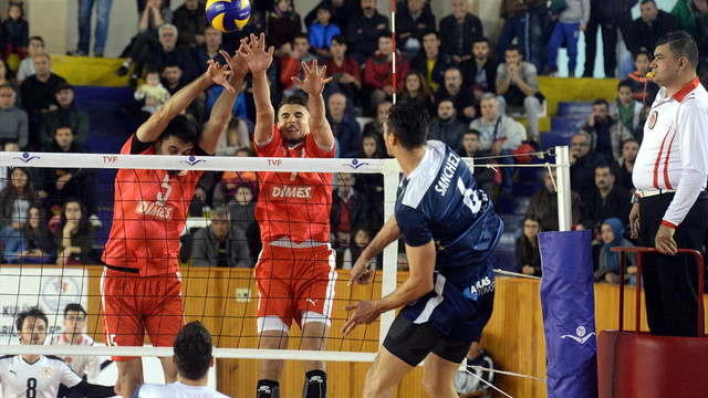 Voleybol: Efeler Ligi