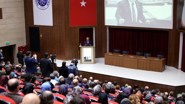 Türkiye'de Anayasalar ve Siyaset konferansı
