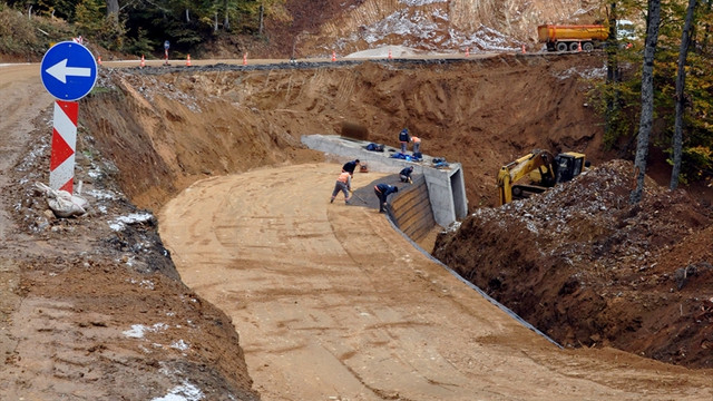Uludağ yolu genişletiliyor