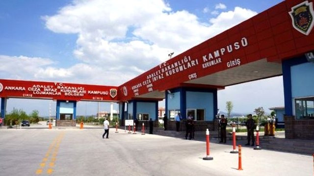 Cezaevlerine uçaksavarlı koruma