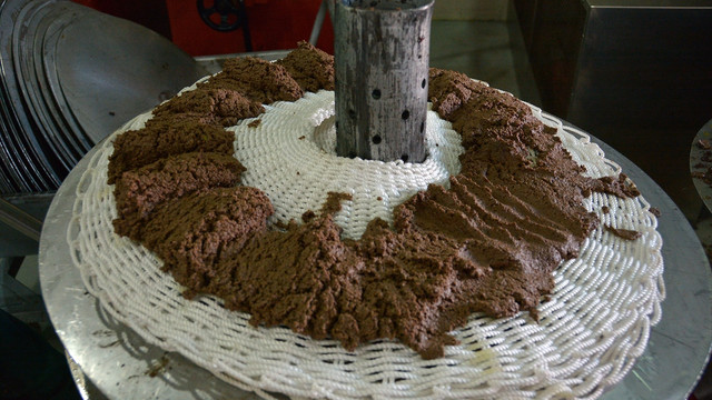 Yeni sezon zeytin sütü raflarda