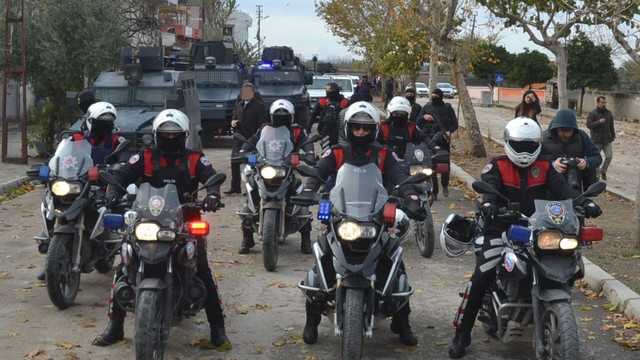 Adanada bin polisle terör operasyonu