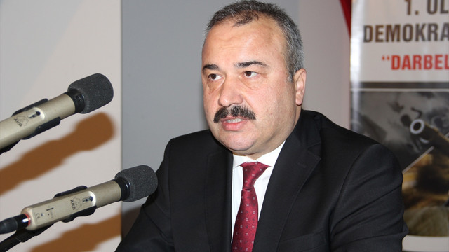 1. Uluslararası Demokrasi Sempozyumu