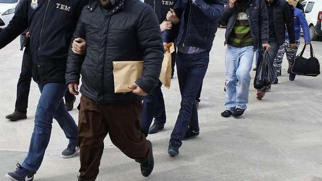 Ankarada FETÖ’nun yurt müdürlerine operasyon: 63 gözaltı