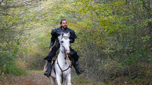 Diriliş Ertuğrul yeni 70.bölüm fragmanı Ertuğrul dönüyor