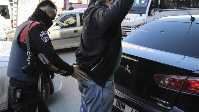 Adana'da 300 polisle huzur uygulaması