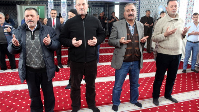 Ağrı'da şehitler için mevlit okutuldu