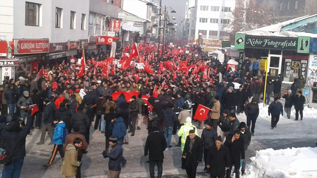 Ağrı'da Teröre Lanet Kardeşliğe Davet yürüyüşü başladı